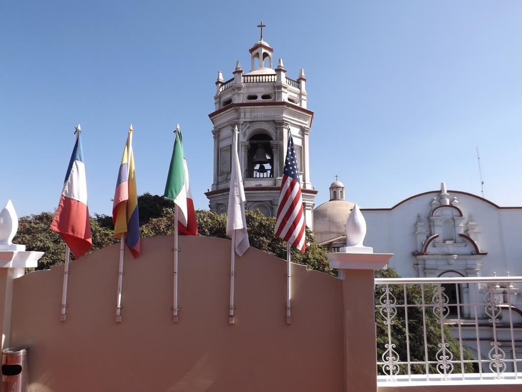 Hotel Colonial Trujillo Buitenkant foto